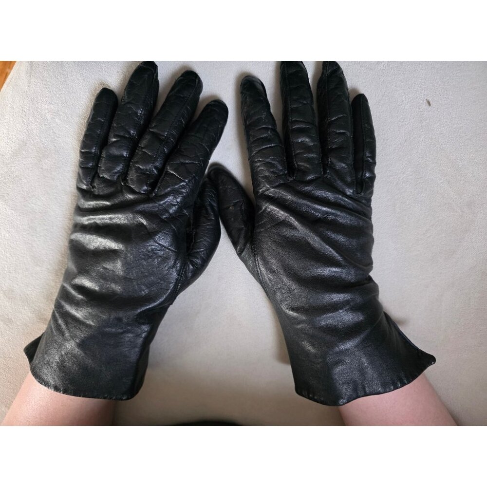 Black Leather Gloves With Fleece Lining For Women Mid-Length Soft & Warm